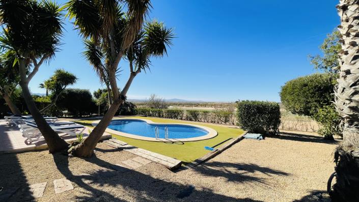 Image No.30-3 Bed Villa / Detached for sale