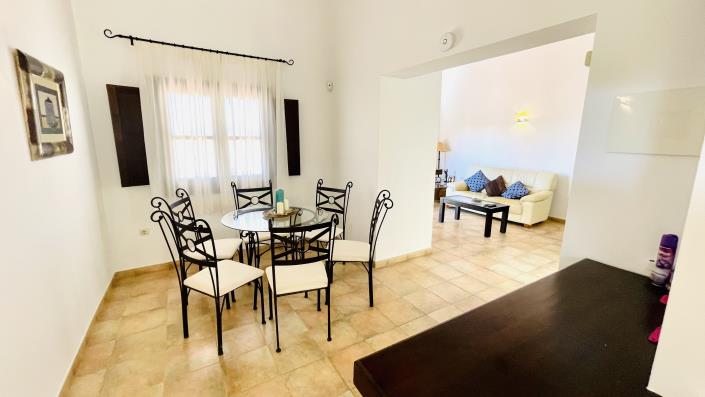 Image No.44-3 Bed Villa / Detached for sale