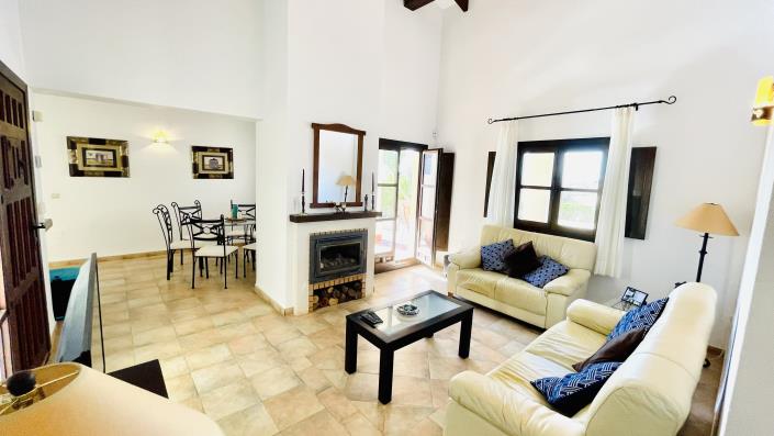 Image No.4-3 Bed Villa / Detached for sale