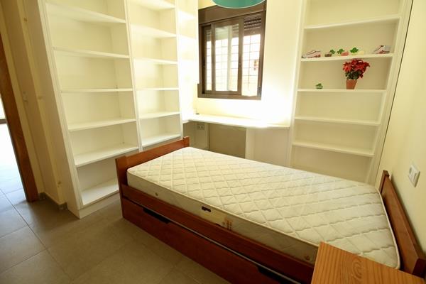 Image No.14-3 Bed Villa / Detached for sale