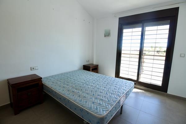 Image No.19-3 Bed Villa / Detached for sale
