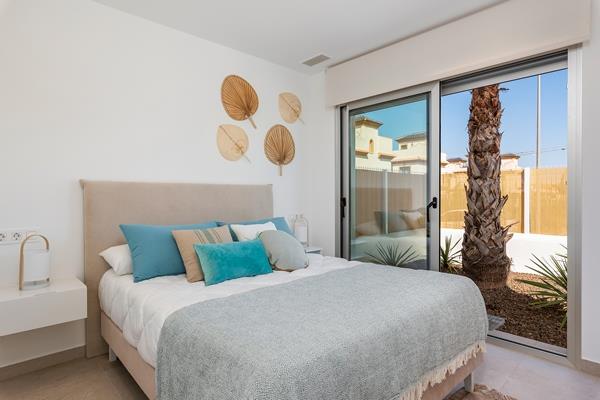 Image No.28-3 Bed Villa for sale