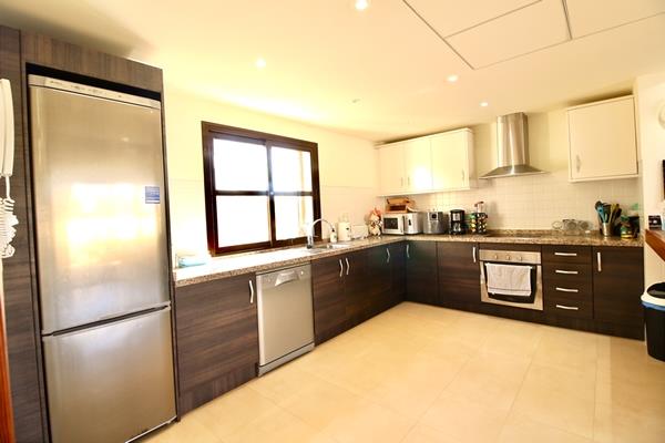 Image No.16-3 Bed Villa / Detached for sale