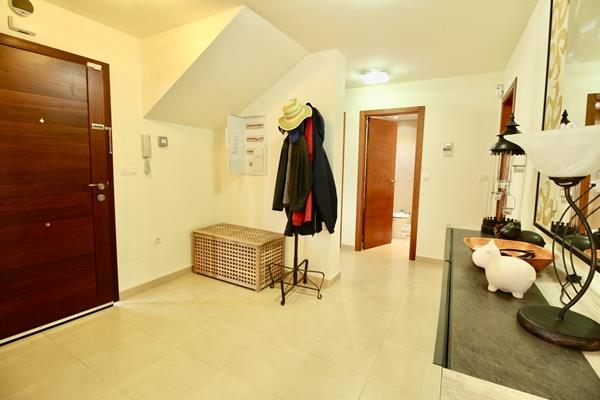 Image No.21-3 Bed Villa / Detached for sale