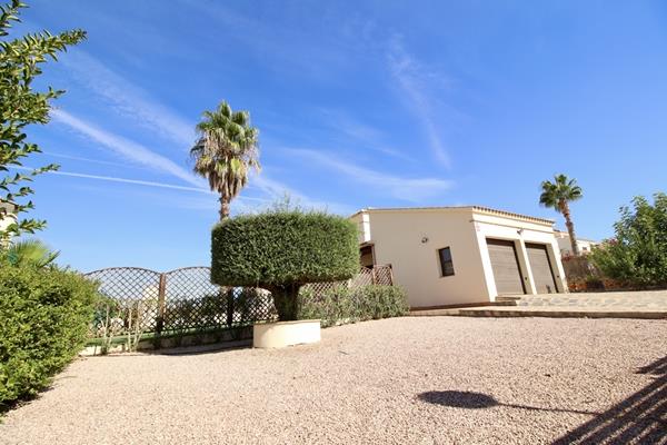 Image No.7-3 Bed Villa / Detached for sale