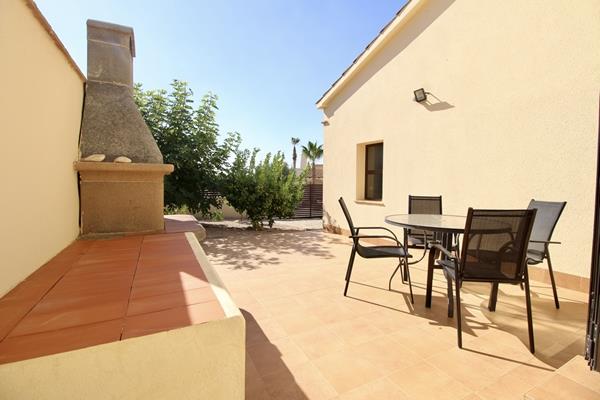 Image No.44-3 Bed Villa / Detached for sale