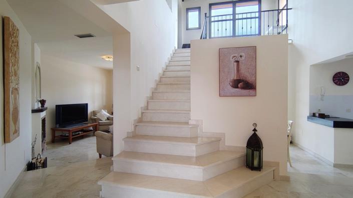 Image No.14-3 Bed Villa for sale