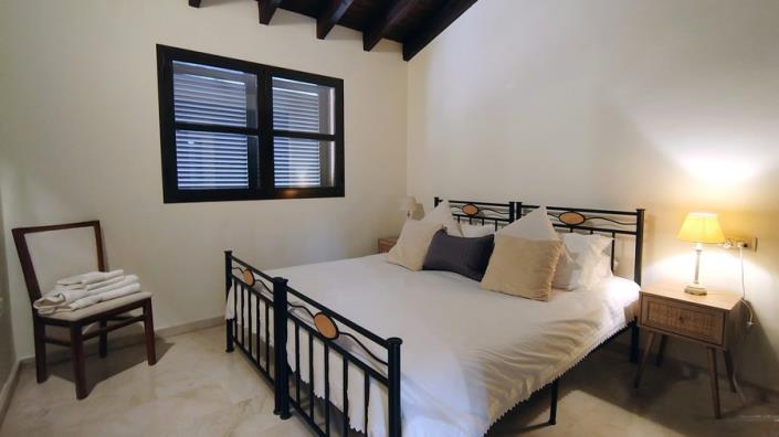 Image No.18-3 Bed Villa for sale