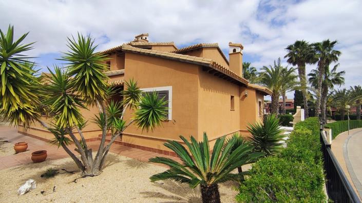 Image No.6-3 Bed Villa for sale