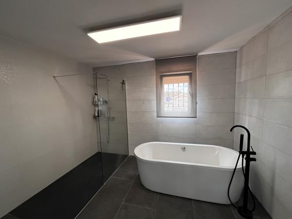 Image No.38-3 Bed Country House for sale