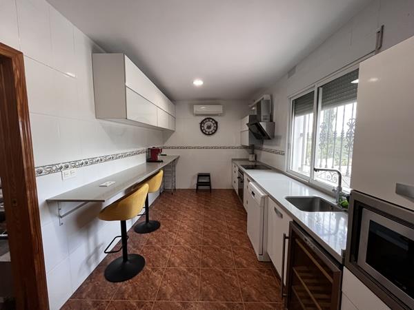 Image No.22-3 Bed Country House for sale