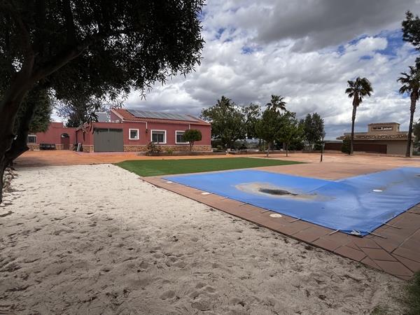 Image No.5-3 Bed Country House for sale