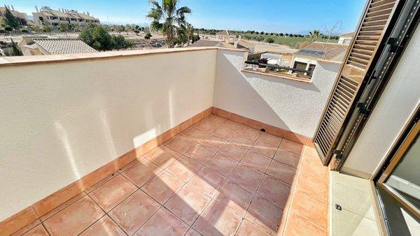 Image No.4-3 Bed Villa / Detached for sale
