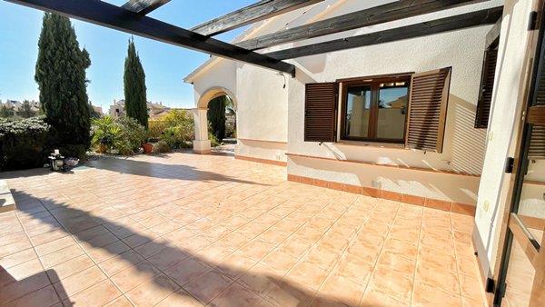 Image No.18-3 Bed Villa / Detached for sale