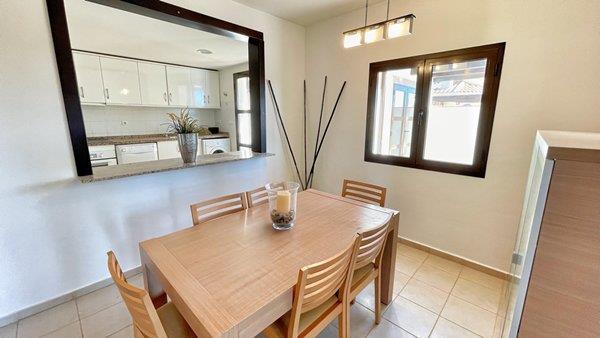 Image No.21-3 Bed Villa / Detached for sale