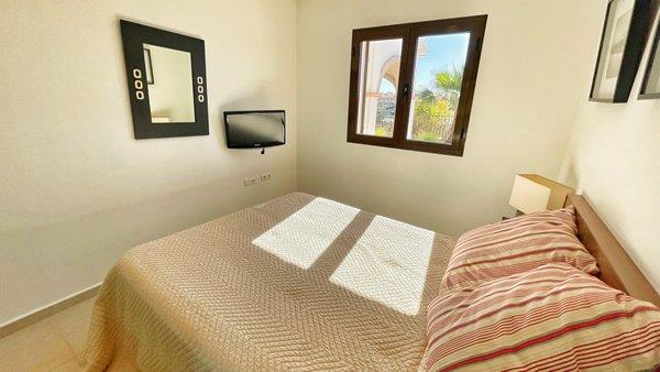 Image No.29-3 Bed Villa / Detached for sale