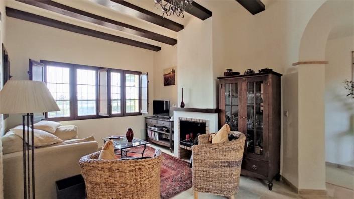 Image No.11-3 Bed Villa / Detached for sale