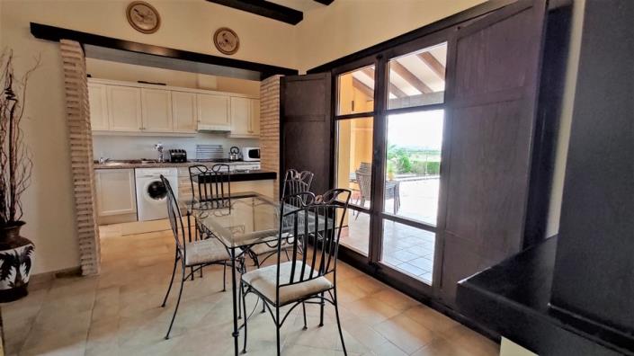 Image No.25-3 Bed Villa / Detached for sale