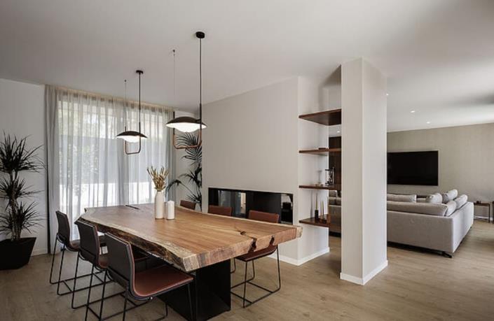 Image No.14-4 Bed Villa / Detached for sale