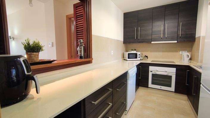 Image No.9-3 Bed Apartment for sale