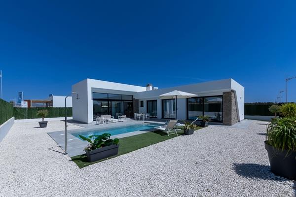 Image No.27-2 Bed Villa / Detached for sale