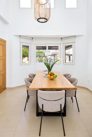 Image No.18-2 Bed Villa / Detached for sale