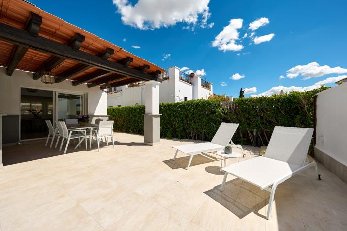 Image No.6-2 Bed Villa / Detached for sale