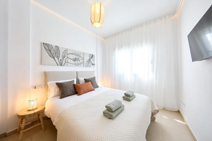 Image No.20-2 Bed Villa / Detached for sale