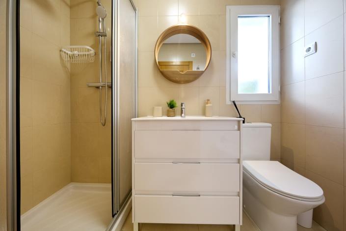 Image No.22-2 Bed Villa / Detached for sale