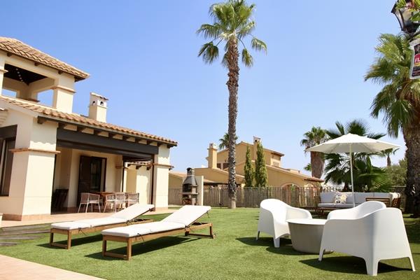 Image No.4-3 Bed Villa / Detached for sale