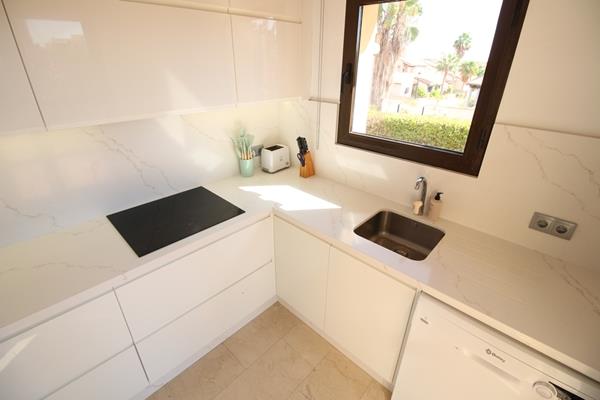 Image No.10-3 Bed Villa for sale