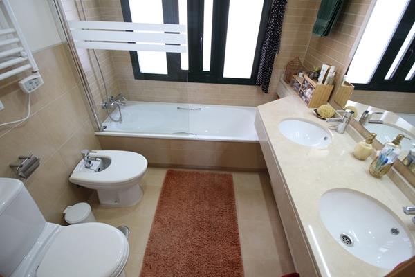 Image No.24-2 Bed Apartment for sale