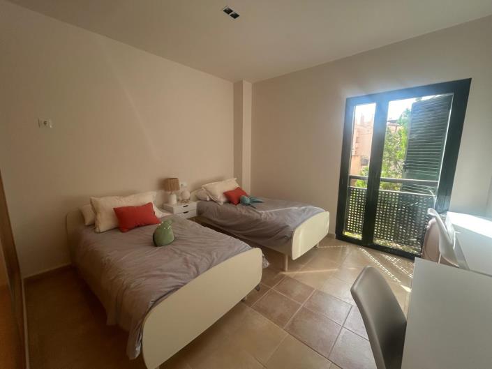 Image No.11-2 Bed Apartment for sale