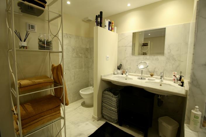 Image No.26-2 Bed Apartment for sale