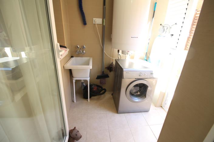 Image No.37-2 Bed Apartment for sale