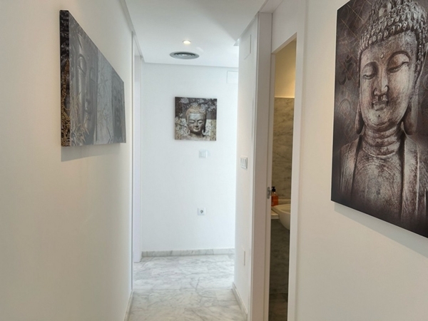 Image No.27-3 Bed Apartment for sale