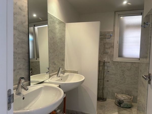 Image No.30-3 Bed Apartment for sale