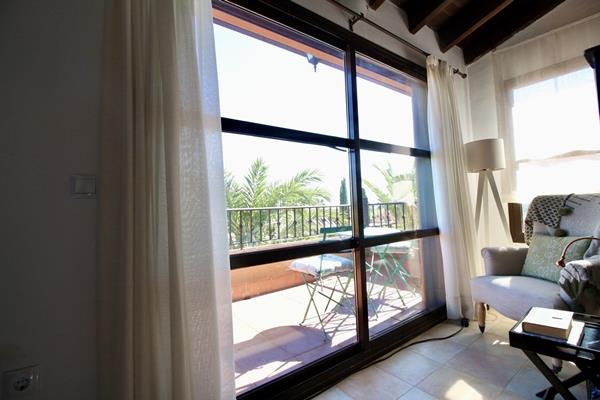 Image No.30-3 Bed Villa for sale