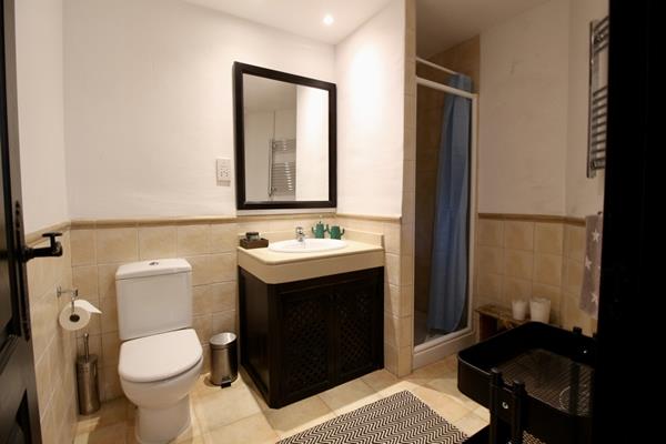 Image No.33-3 Bed Villa for sale