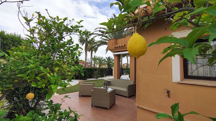 Image No.10-3 Bed Villa for sale