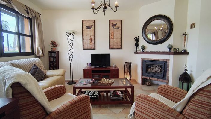 Image No.15-3 Bed Villa for sale