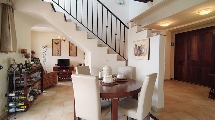 Image No.23-3 Bed Villa for sale