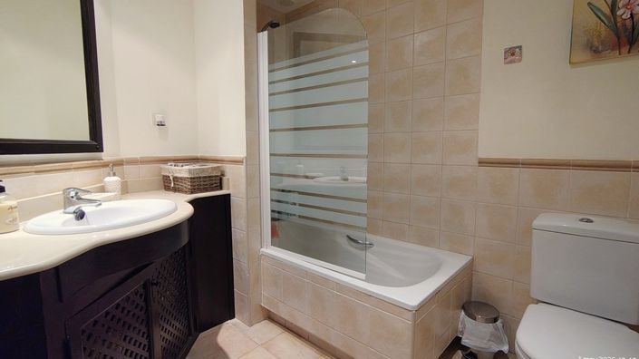 Image No.28-3 Bed Villa for sale