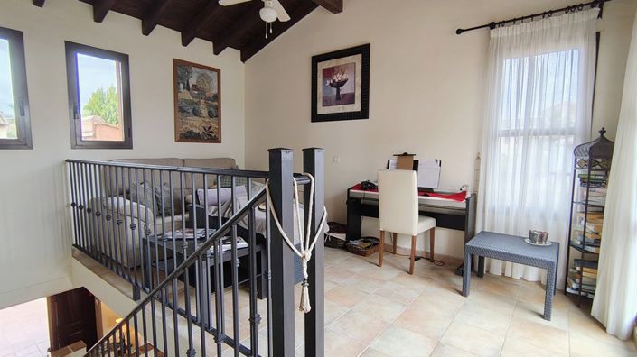 Image No.35-3 Bed Villa for sale