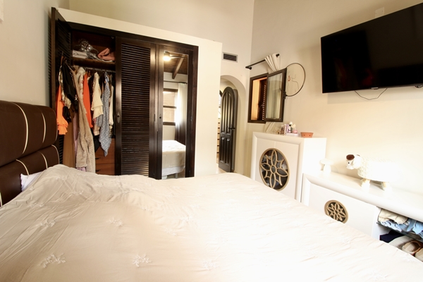 Image No.29-3 Bed Villa for sale