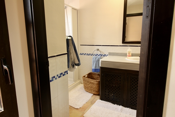 Image No.33-3 Bed Villa for sale