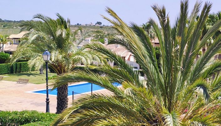 Image No.3-2 Bed Villa for sale