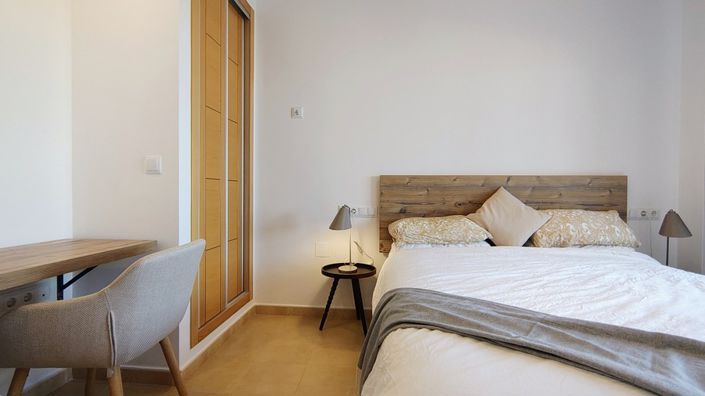 Image No.18-2 Bed Apartment for sale