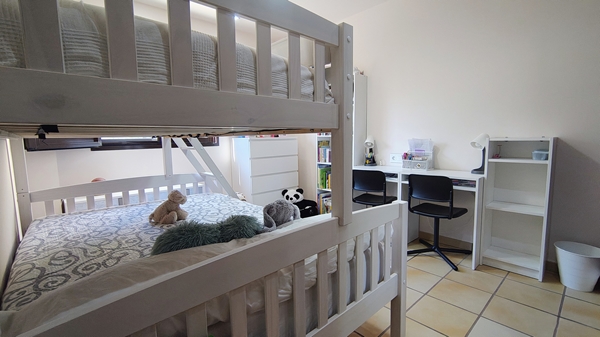 Image No.14-3 Bed Townhouse for sale