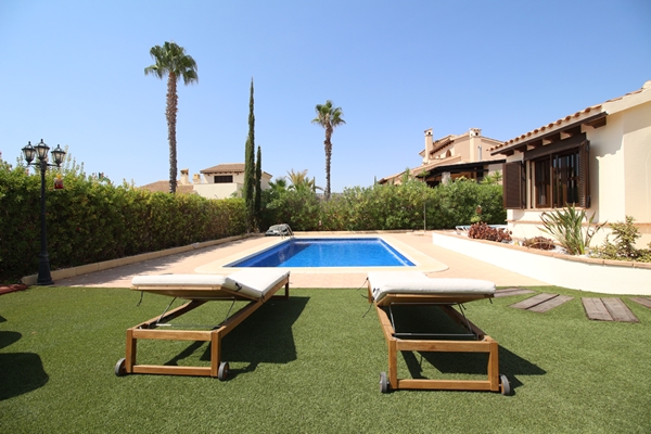 Image No.3-3 Bed Villa for sale